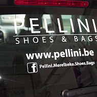 Ontwerp: Pellini - Project: Pellini - belettering op achterraam wagen